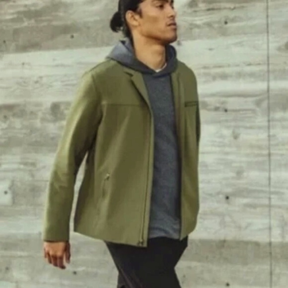 VRST Olive Full-Zip Jacket Men’s Small Water-Repellent Stretch